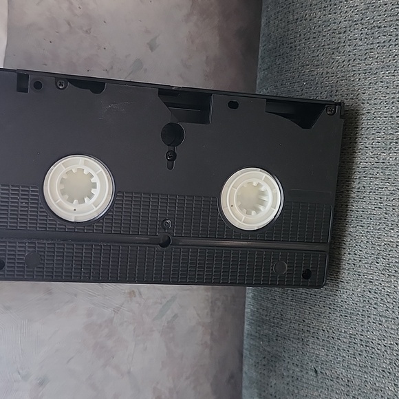 VHS TAPE "EVER AFTER" A Cinderella Story Drew Barrymore Movie - Picture 4 of 4